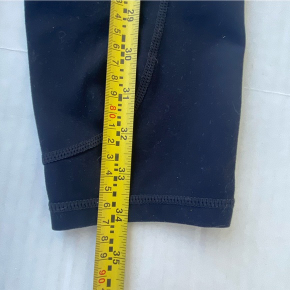 Fabletics Like New!! Womens Athletic Spandex Leggings in Black / Medium - Picture 7 of 8